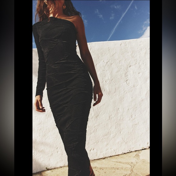 ASYMMETRIC KNIT DRESS - Picture 2 of 7